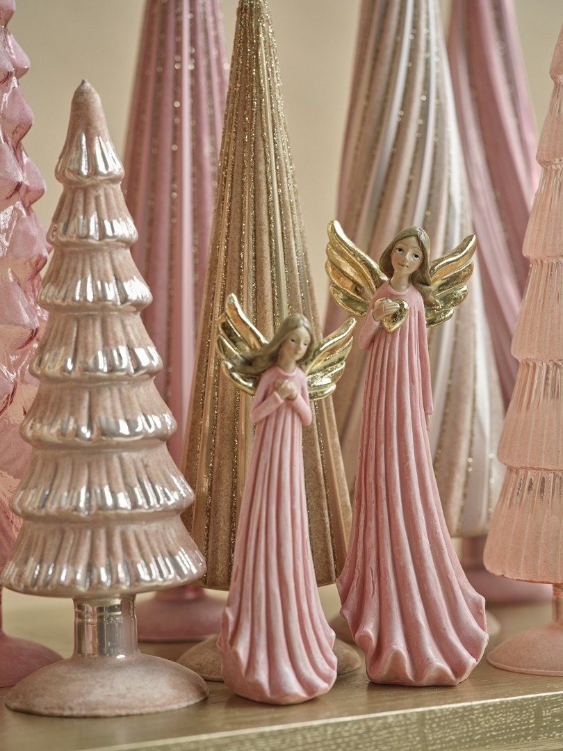 crowned christmas 0372