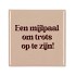 TILE EEN MIJLPAAL OM TROTS SAND 10X10X1CM